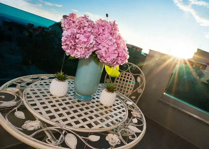 Sea View Luxury Studio Apartment