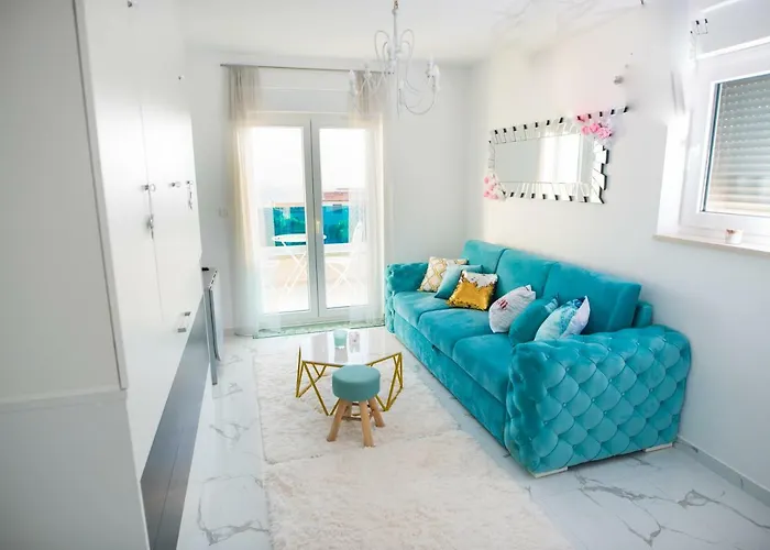 Sea View Luxury Studio Apartment