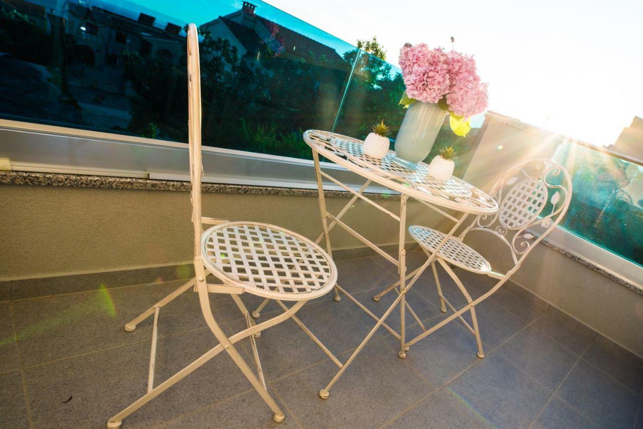 Sea View Luxury Apartment